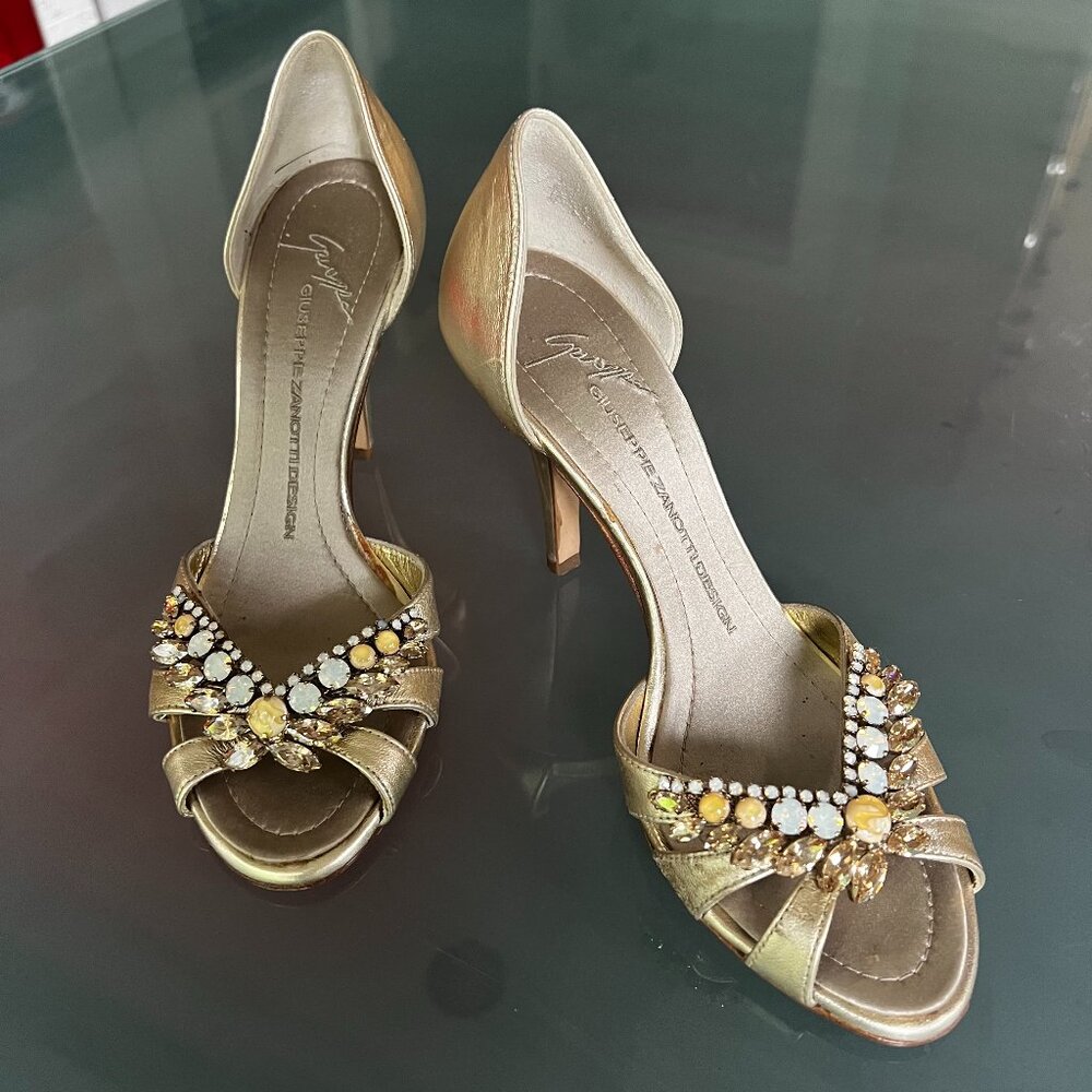 Vintage Giuseppi Zanotti jeweled heels sz 37